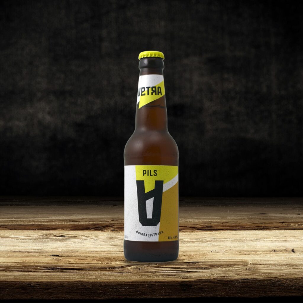 Stile: pilsner
Colore: chiara
Grado Alcolico: 4,9% 
Formato: 33cl.