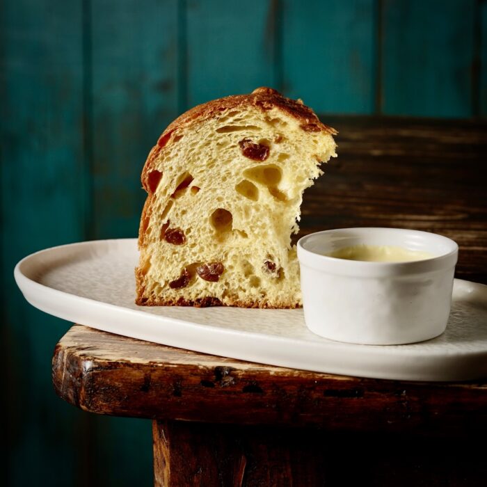 Panettone classico milano con crema inglese