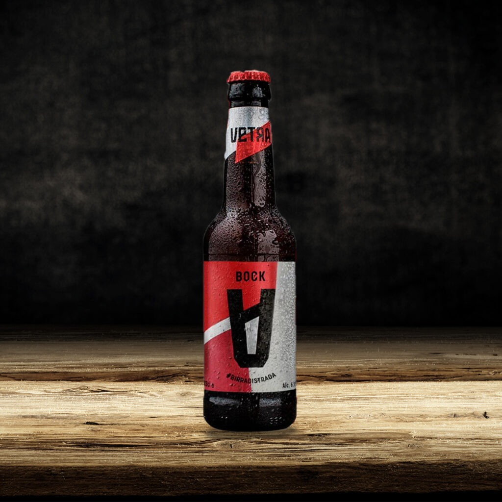 Stile: bock
Colore: ambrata
Grado Alcolico: 6,3%
Formato: 33 cl.