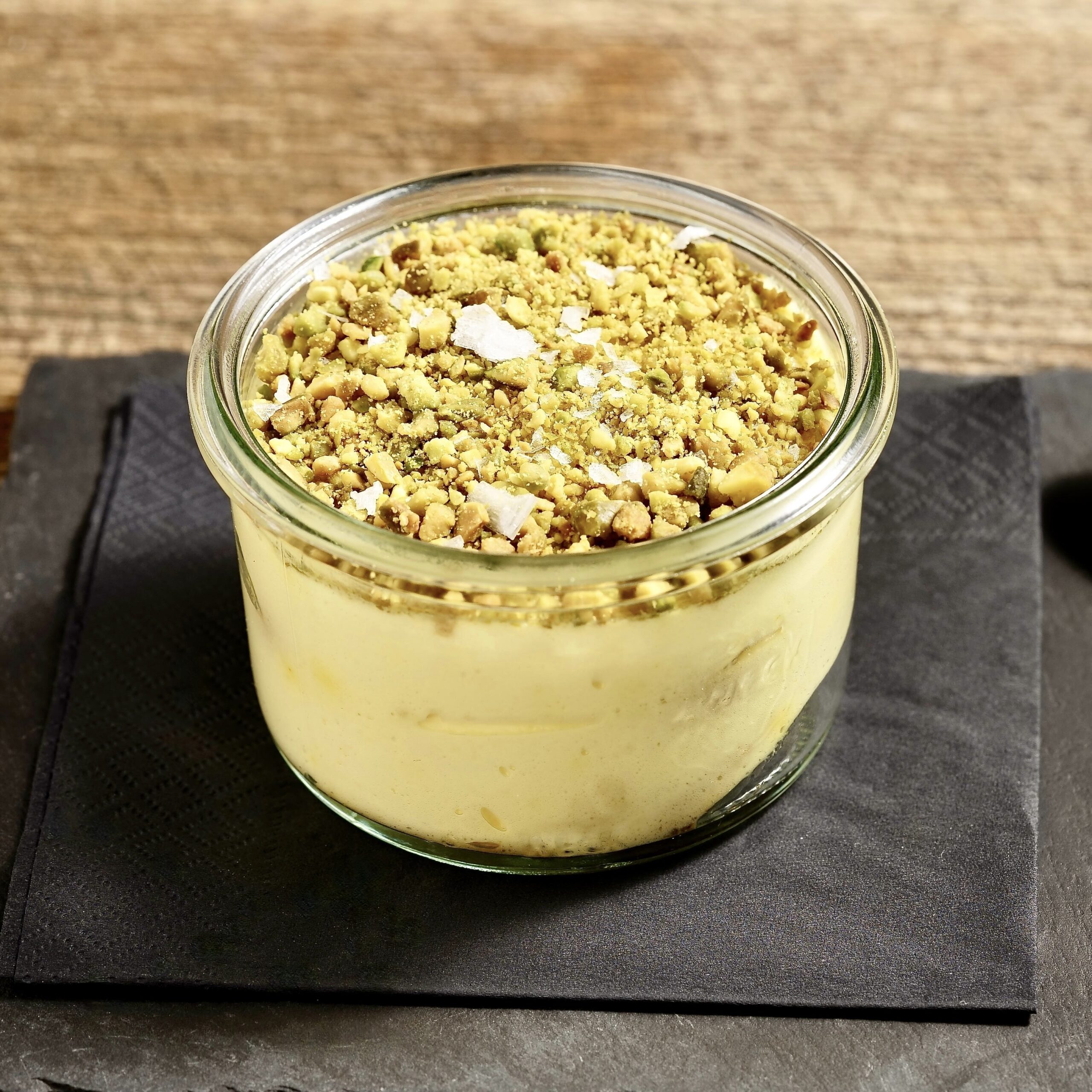 Tiramisù zafferano Pistacchio e sale maldon