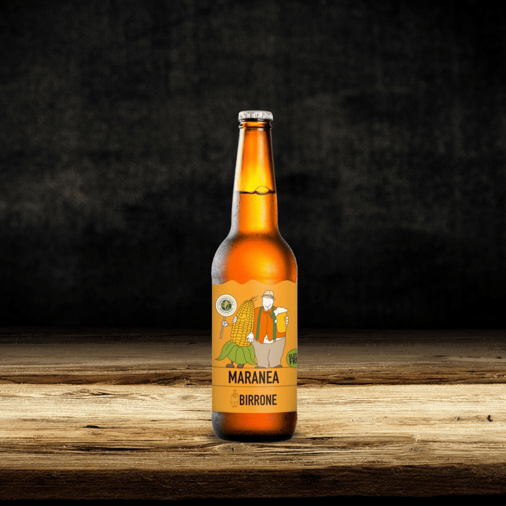 Stile: lager con mais Marano senza glutine
Colore: chiara
Grado Alcolico: 5,4%
Formato: 50 cl.
