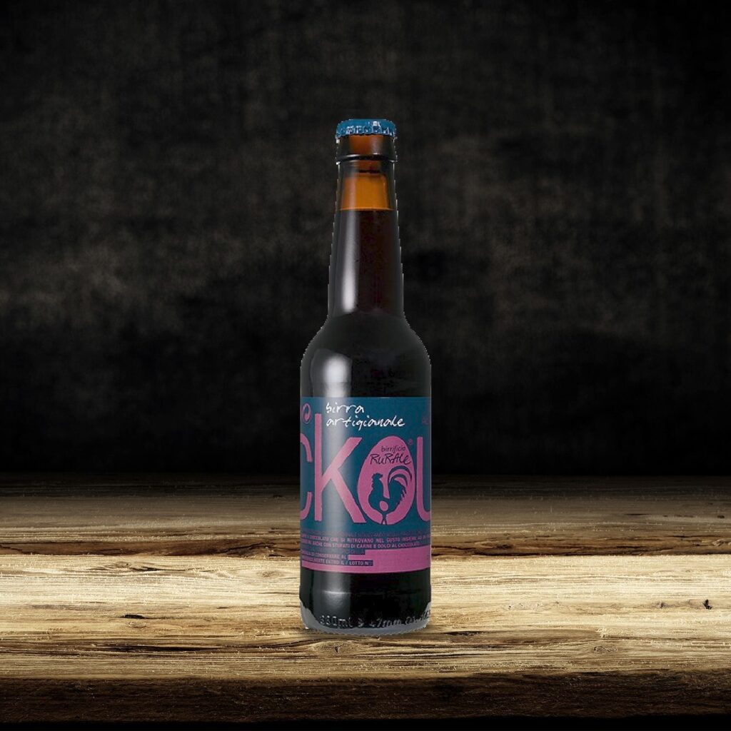 Stile: stout
Colore: scura
Grado Alcolico: 4,2%
Formato: 33 cl.